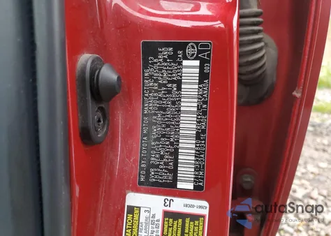 2013 Toyota Corolla Base z USA, uszkodzony, nr VIN 2T1BU4EE9DC105155